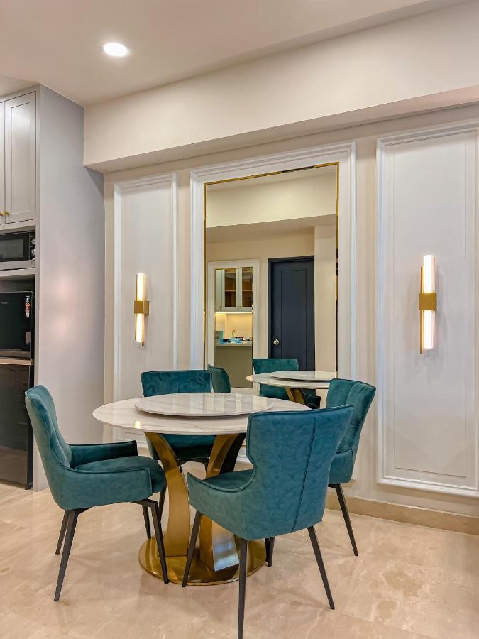 Brand New 2br Empire Tower - Podomoro Apartemen