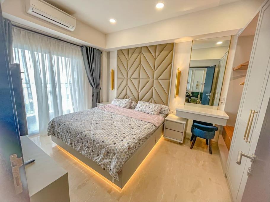 Brand New 2br Empire Tower - Podomoro Apartemen Medan